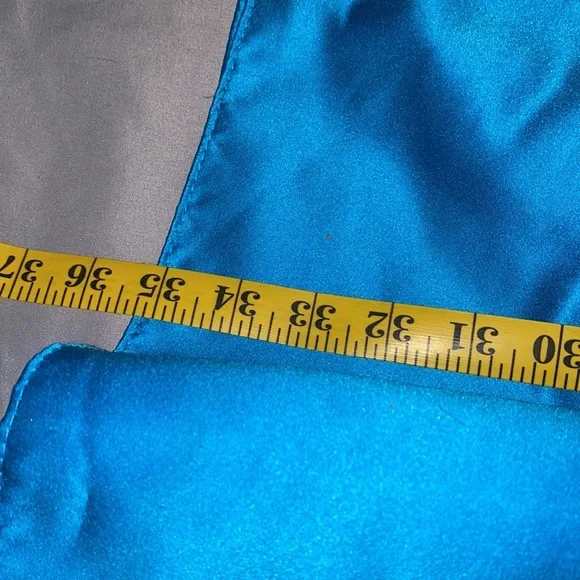 Blue never used dress size 10 with corset to adjust - Picture 11 of 13